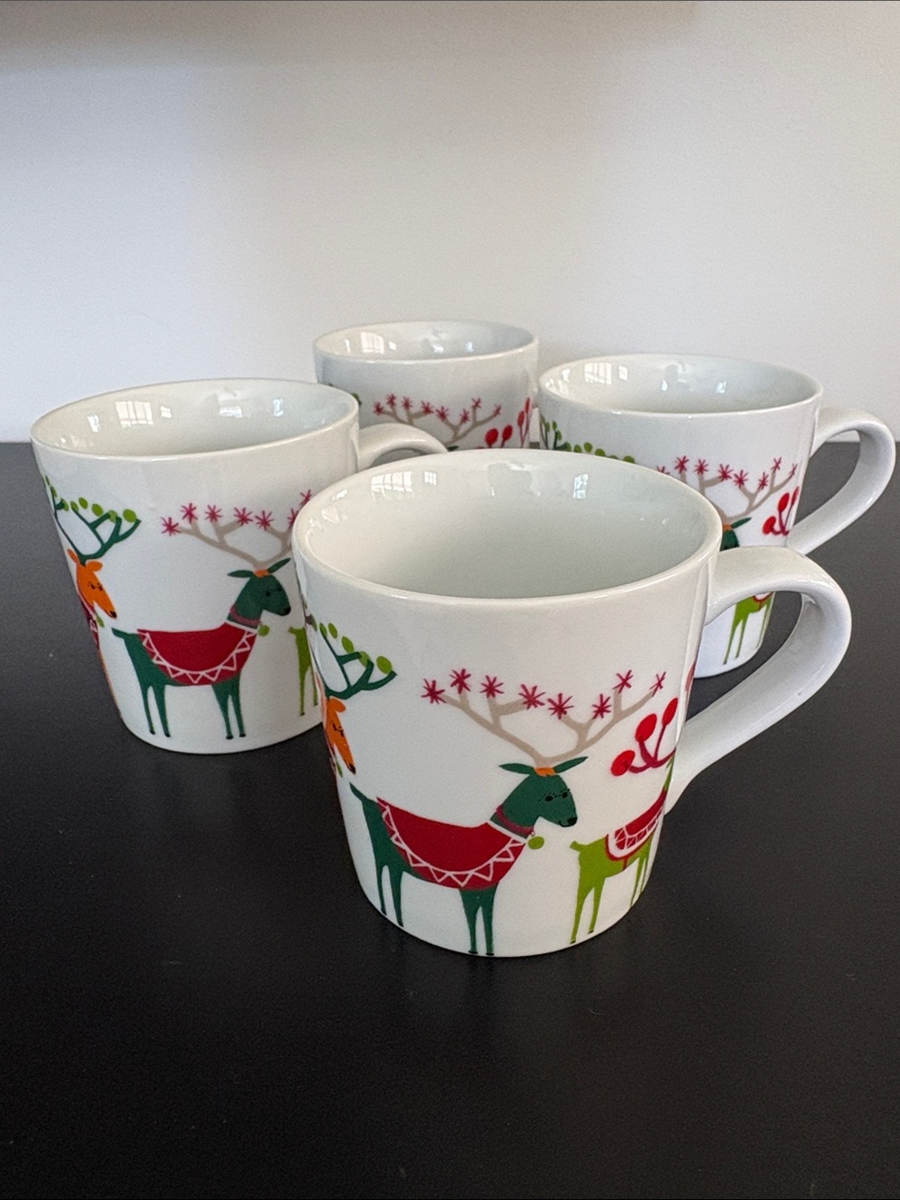 Crate&Barrel Jenny Bowers 6 oz Jingle Child's Mug set of 4